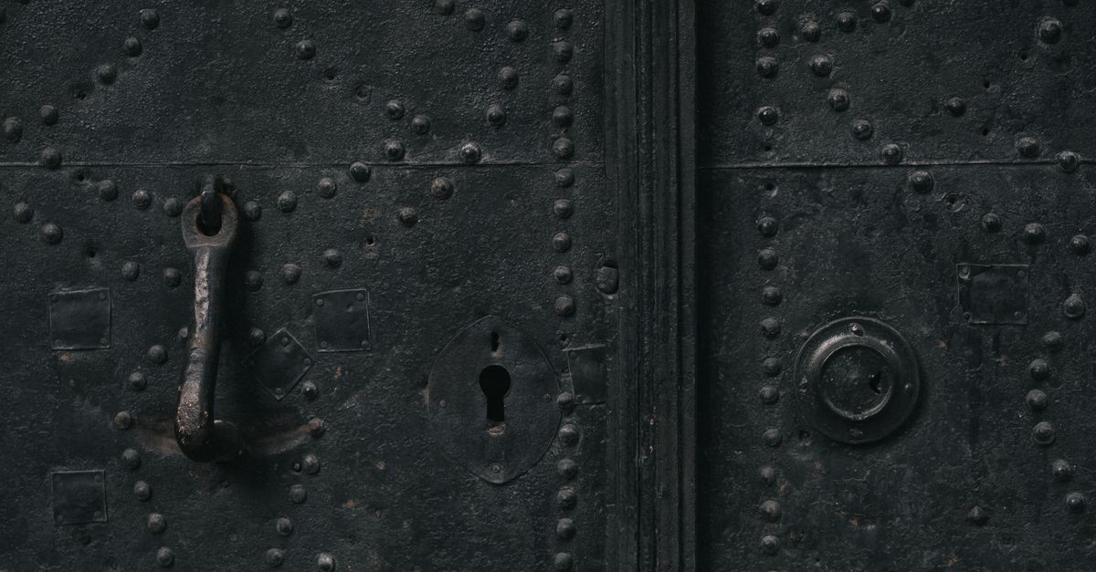 front door lock key — Sarasota Pro Locksmith
