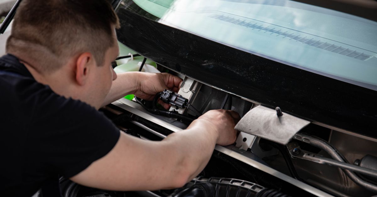Our Car Lockout Service: What Actually Happens When We Arrive — Sarasota Pro Locksmith